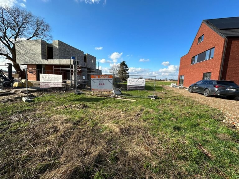 WhatsApp Image 2026-01-08 at 12.08.01 (1)